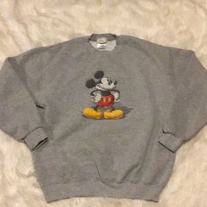 Vintage women’s Mickey Mouse sweatshirt clothes M